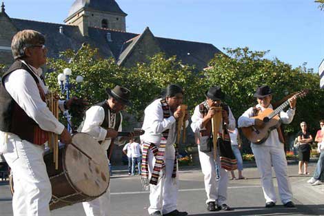 llapaku festival a Saint Malo juillet 2010